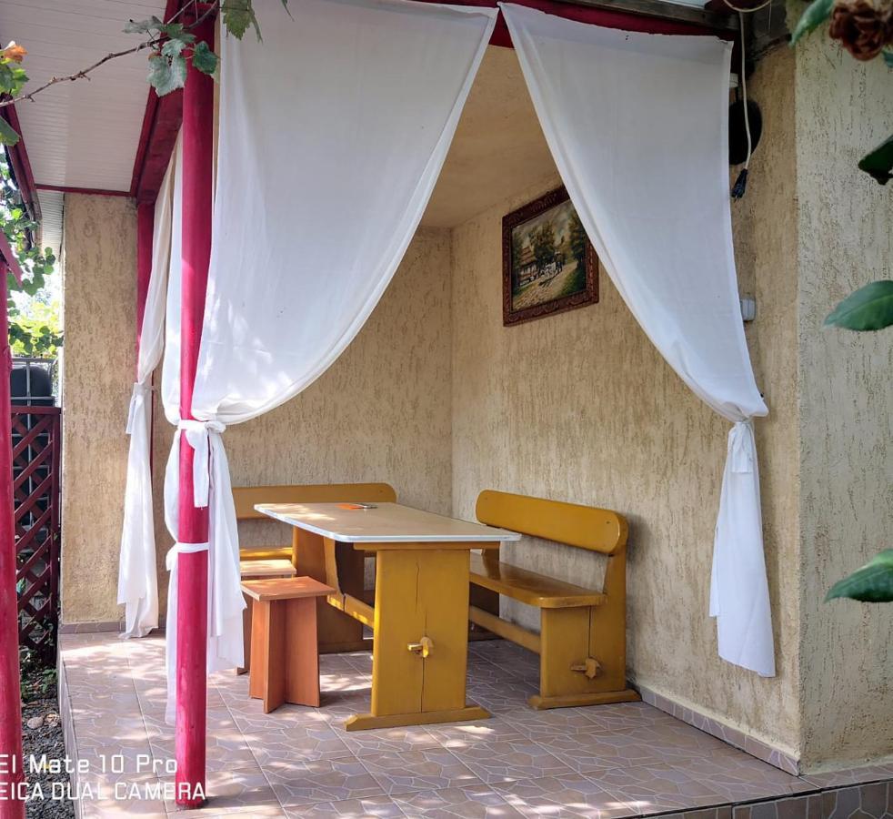 Casa De Vacanta Alexoiu Două Mai Exteriör bild
